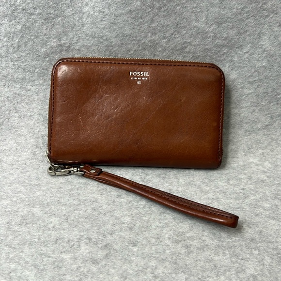 Fossil Handbags - Fossil Brown Saddle Cognac Brown Leather Zip Up Wallet Wristlet Purple Interior